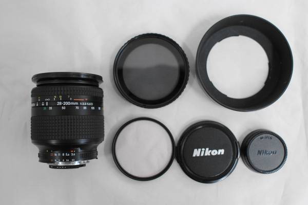 ★AF　ニッコール　２８－２００ｍｍ　ｆ３．５－５．６D中古品