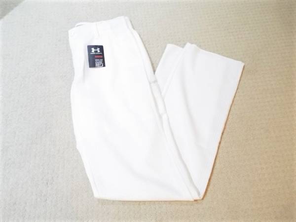 ★新品タグ付★UNDER ARMOUR アンダーアーマー C00L・DRY・LIGHT ゴルフパンツ