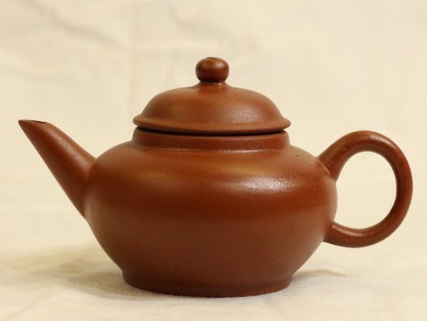 人間国宝 共箱 - 島岡達三 象嵌赤絵方壺 縄文象嵌 角瓶 R1463K3