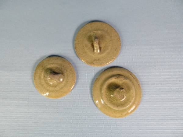 （尋）美濃灰釉水注汁次蓋３点