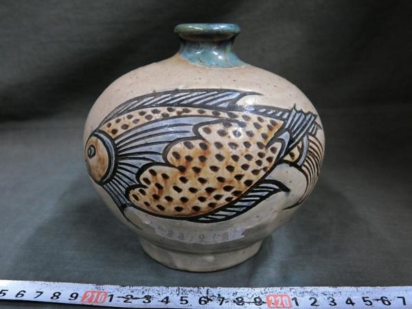 金城敏昭の、魚文抱瓶陶芸 金城敏昭の、魚文抱瓶陶芸 沖縄 琉球 壺屋焼 やちむん 魚文抱瓶 金城