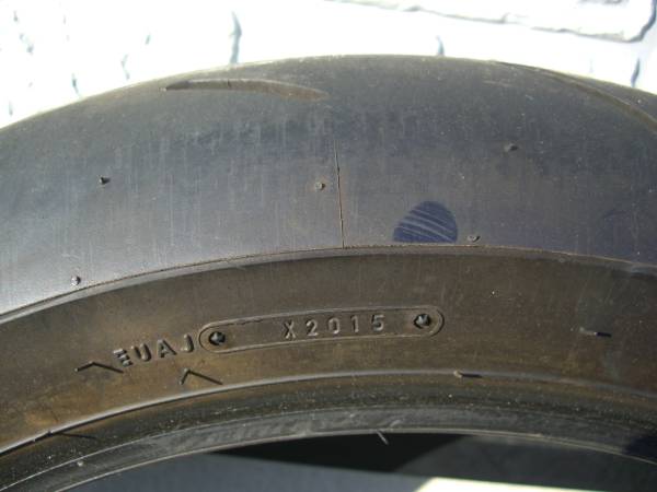 ダンロップ DUNLOP α13H α13 110⁄70R17 140⁄70R17 110⁄70R17