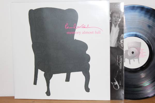 イギリス盤　追憶の彼方に～　メモリー・オールモスト・フル　ポールマッカートニー　未使用品