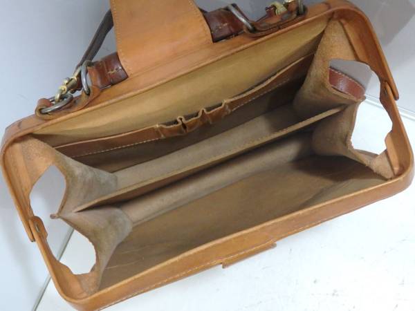 ドイツ製 LEDER WOLF オールレザー ヌメ革 2way ダレス ドクター