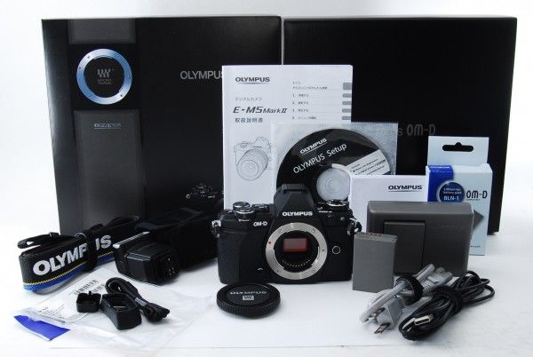 ★ショット数33!★ OLYMPUS　オリンパス OM-D E-M5 Mark II ボディ ★新品級!★ 177842