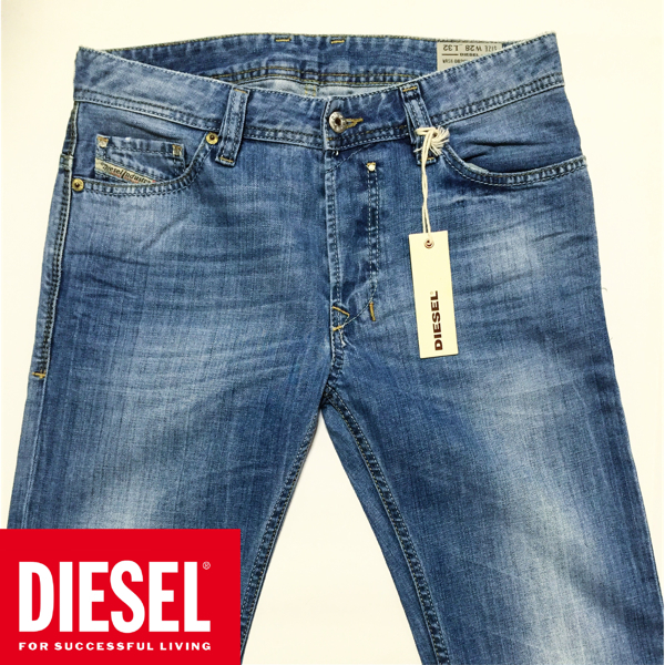 新品未使用 4.2万DIESEL 洒脱ユーズド感ジーンズ W28-L32 ディーゼル 