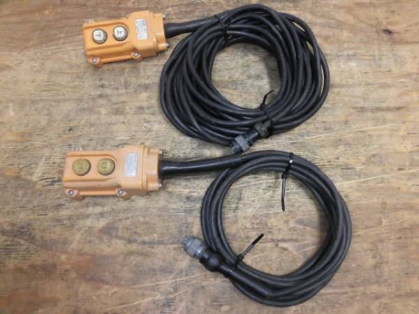 A421◎KASUGA　電動機間接操作用押ボタン開閉器 2台セット◎