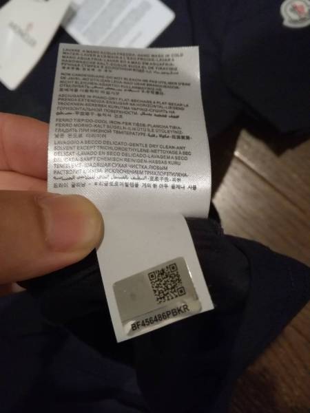 新品　モンクレール　Tシャツ　サイズL　ネイビー