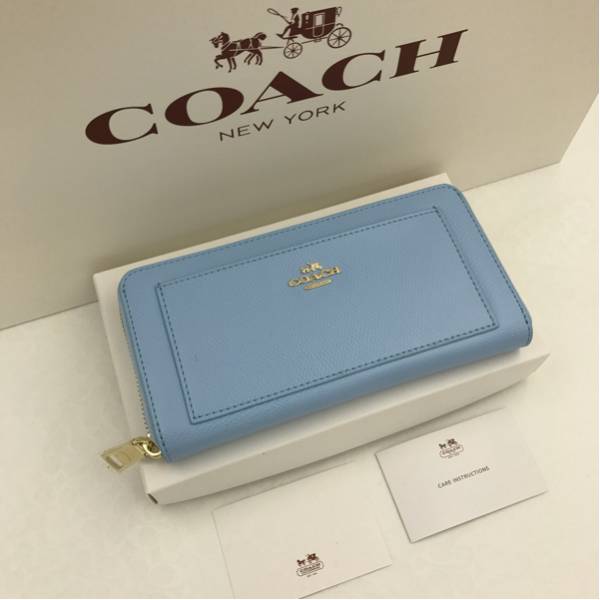 【新品】COACH コーチ 長財布 正規品 未使用品 F52648 水色
