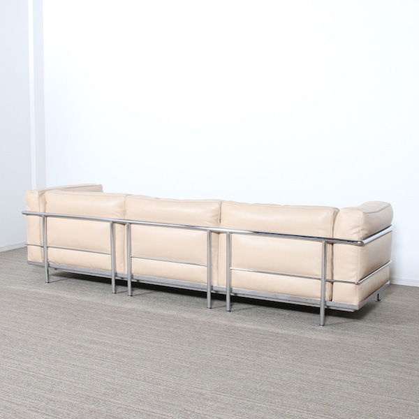 ★モデルルーム展示超美品/Cassina/カッシーナ/LC3/エル シー 3/3P/フェザーパッディング/受注輸入/Y革/248万ル コルビュジエ_3