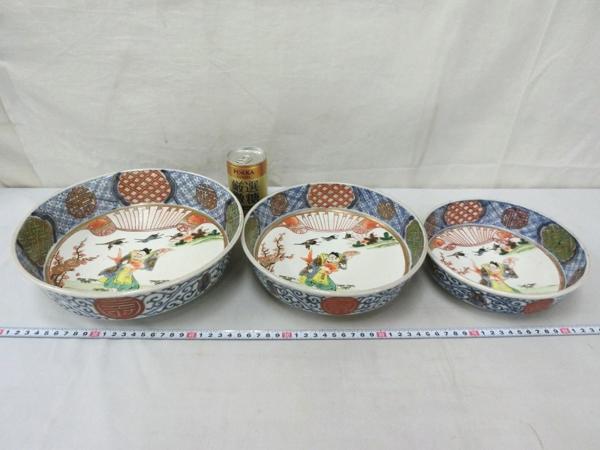 古伊万里 明治時代 染錦 | 唐華文 鉢 iichi 日々の暮らしを心地よく