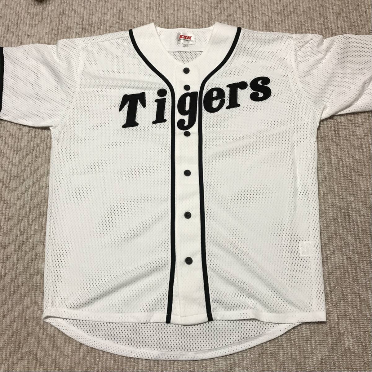 限定品 刺繍阪神タイガース ユニフォーム Mサイズ ミズノ 阪神