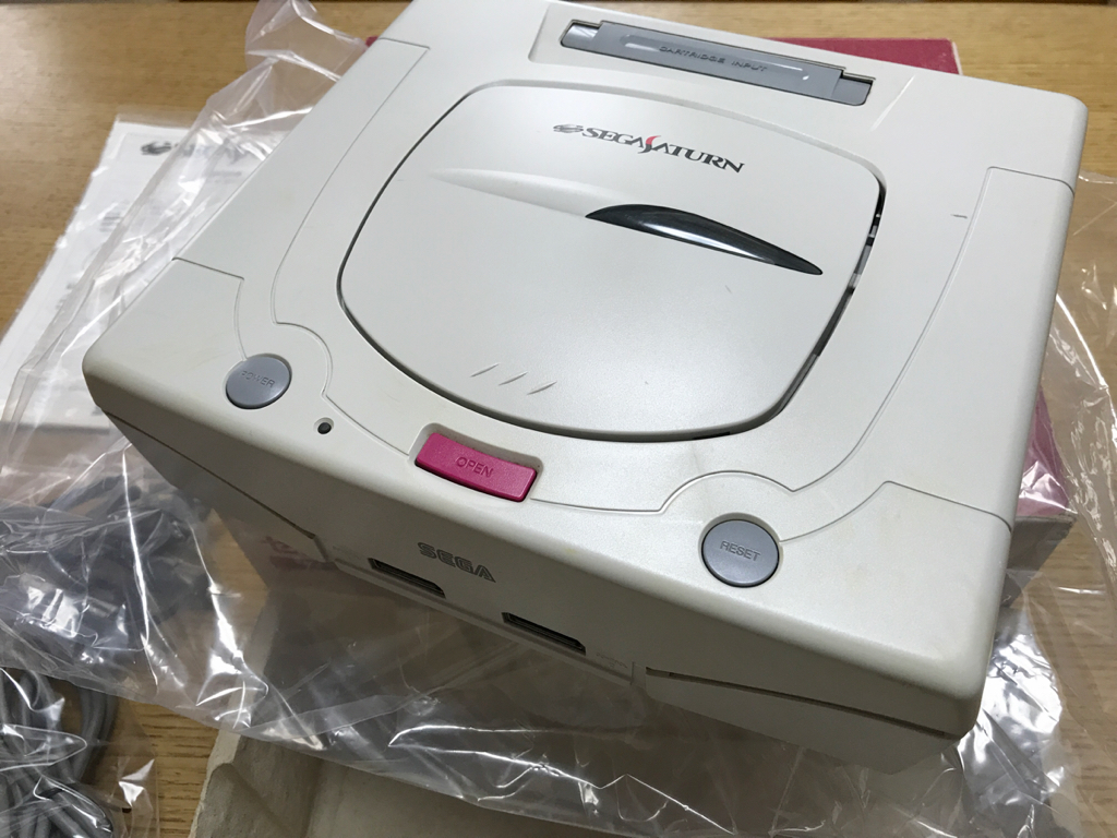 SS】セガサターン☆白☆箱説明書付き完品☆ セガサターン白