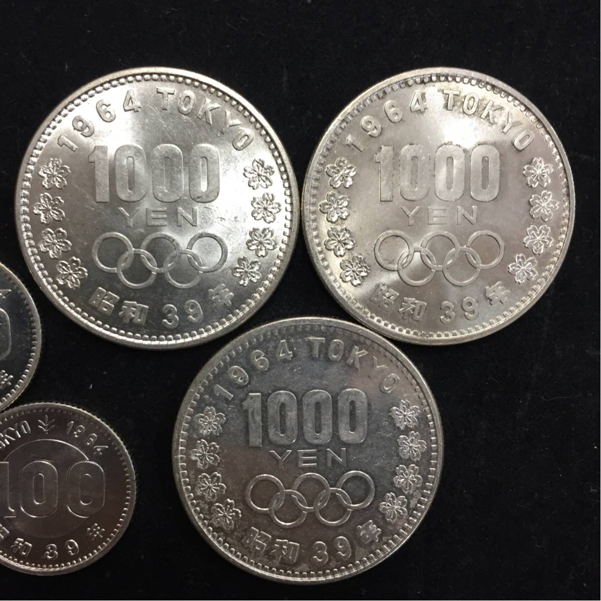 （T-028）東京オリンピック 1000円 100円銀貨☆