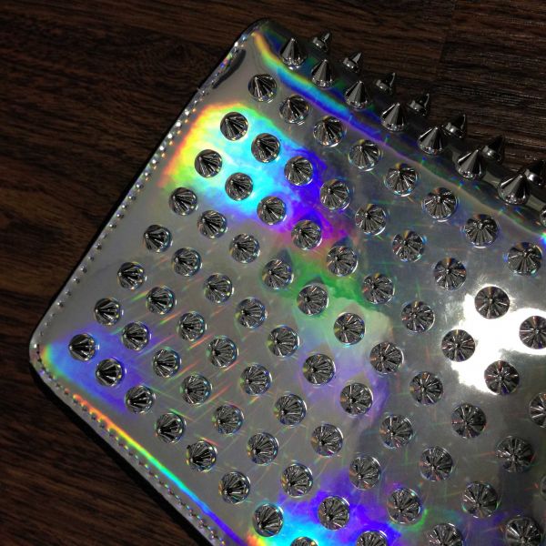 christian louboutin　クリスチャンルブタン　人気色 長財布