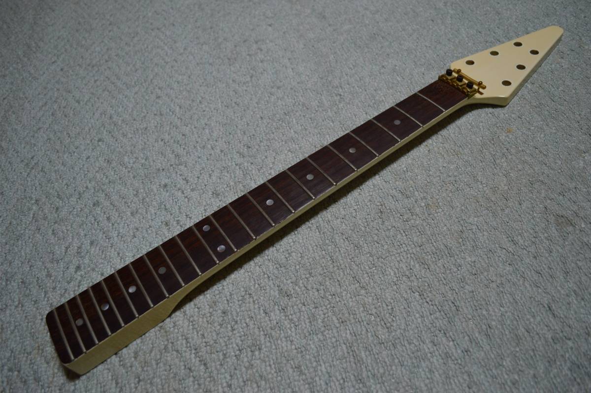 ○ショートスケール!!FERNANDES(フェルナンデス)FLYING V/FV 
