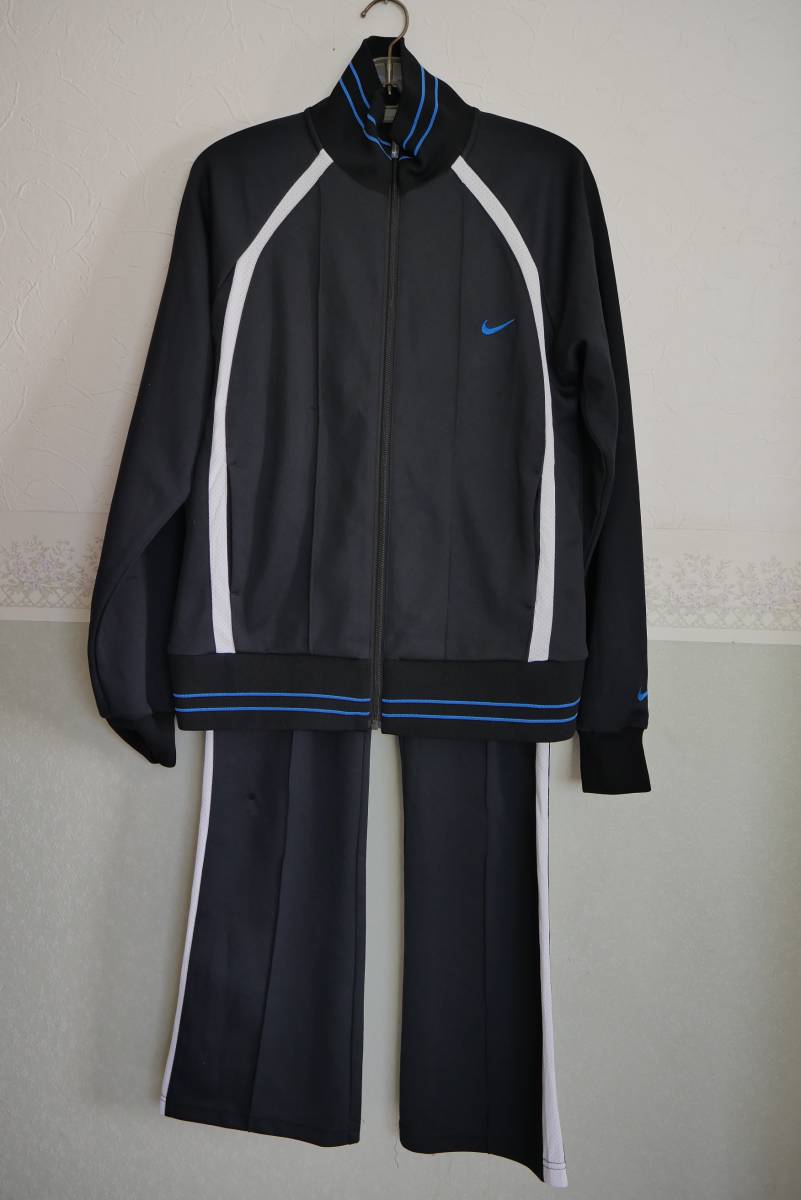 ナイキ　トレーニングウエア上下　XL_1