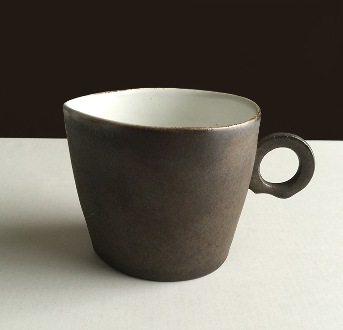 希少品! 作家 藤森ちかこ 陶器 マグカップ 2点セット 食器 希少品! 作家 藤森ちかこ 陶器 マグカップ 2点セット 食器