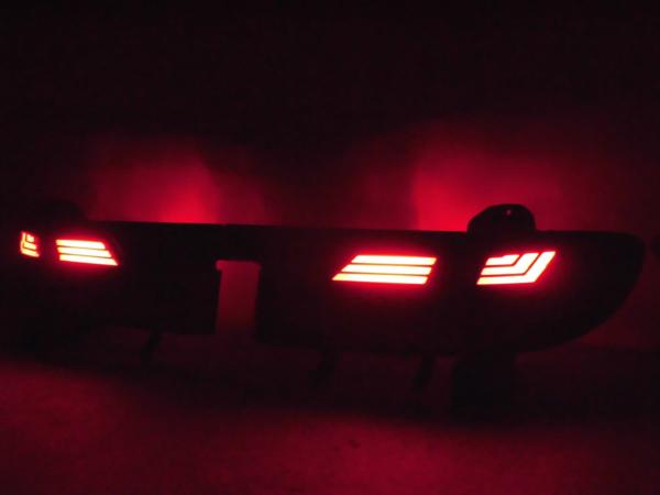 ★純正加工 ３０エスティマ 後期 レクサスデザインＬＳ６００ アクリル加工 流星対応ウインカー フルＬＥＤ テールランプＹ６２１