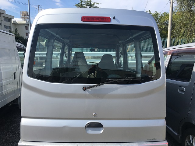 U61V/U62V/U71V/U72V ミニキャブハイルーフ車　クリッパー　等　リアゲート　バックドア　ガラス付き　中古　U62V外し　