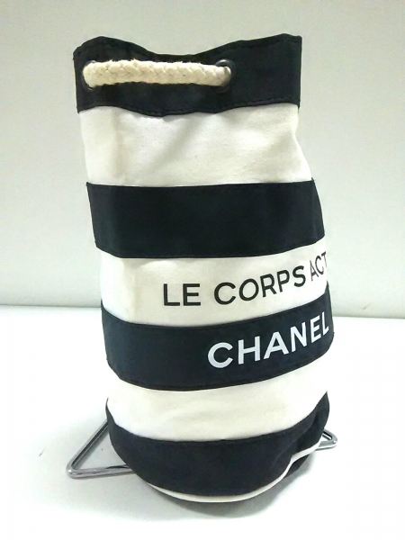 セット割引 CHANEL 巾着型ショルダーバッグ ホワイト/ブラック 【公式