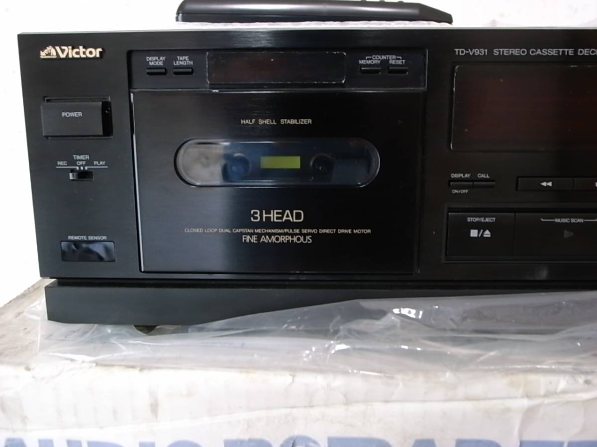 ビクターカセットデッキ　TD-V931 ジャンクだけれど動作品 ビクターカセットデッキ TD-V931 ジャンクだけれど動作品 Victor TD