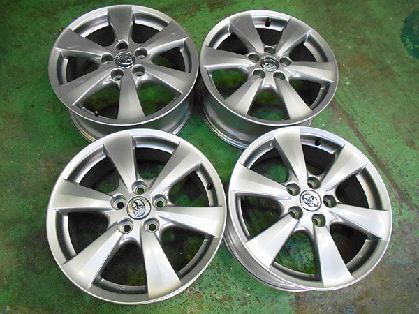 程度良好品トヨタ エスティマ ハイブリッド 純正 17in 7J +50 PCD114 