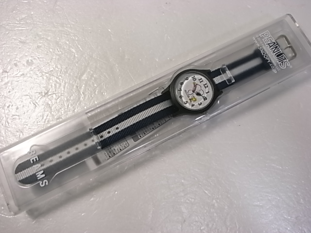 Beams別注 スヌーピー ミリタリー 腕時計 品 ビームス Snoopy Peanuts Watch ウォッチ ウオッチ 品 セイコー Seiko スヌーピー 売買されたオークション情報 Yahooの商品情報をアーカイブ公開 オークファン Aucfan Com