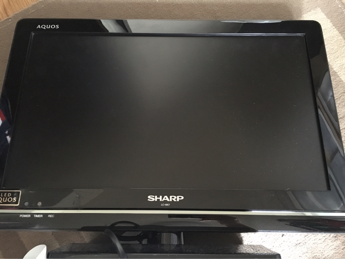 SHARP AQUOS 2012年製 LC-19K 通電確認済19インチ ジャンク
