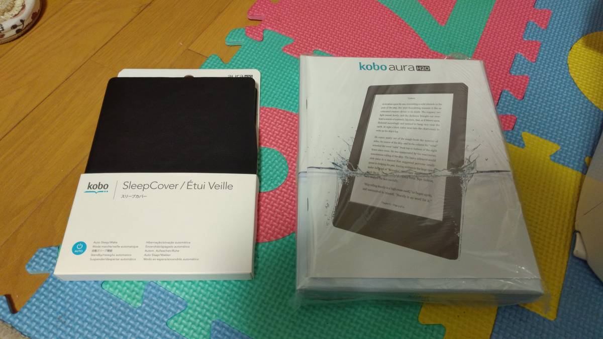 売り最激安 【新品未開封】楽天 KOBO Aura H2O 純正スリープカバー