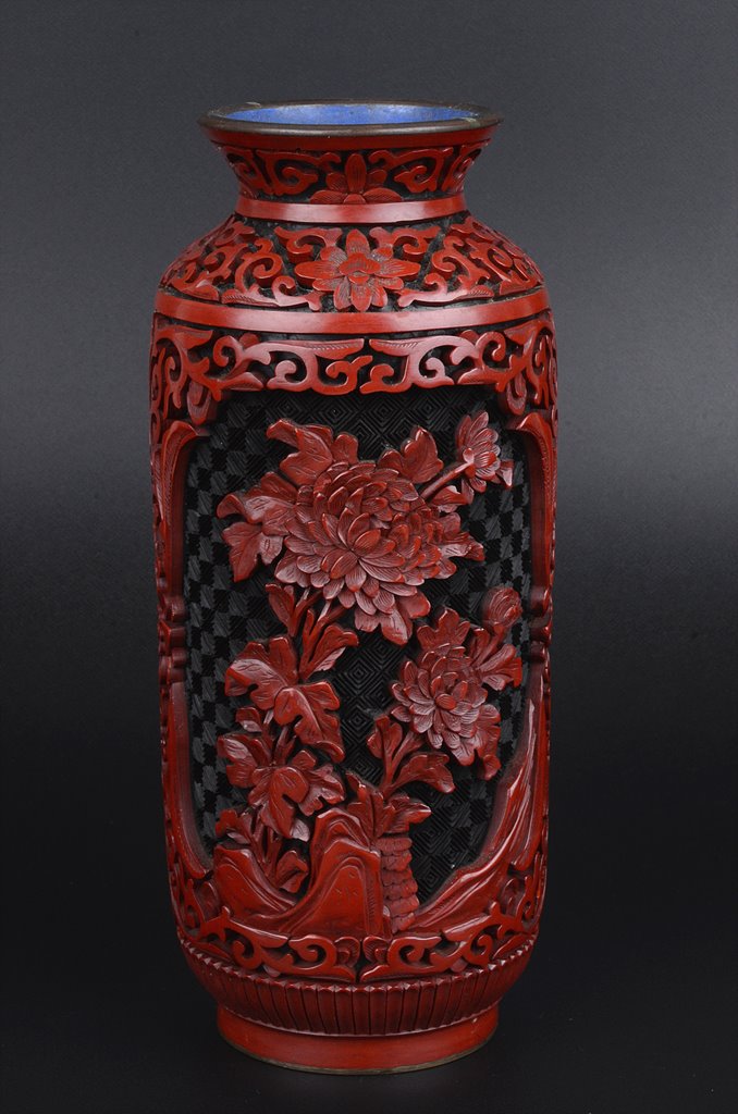 中国美術 朱泥 刻花鳥紋 在印 筒花瓶 骨董 時代物(HA528) 堆朱 中国美術 中国 中国の花瓶 当時 古美術 骨董品 置物 工芸品 美術