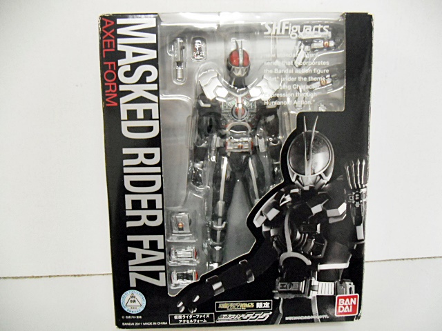 ★仮面ライダーファイズ　アクセルフォーム　10-599