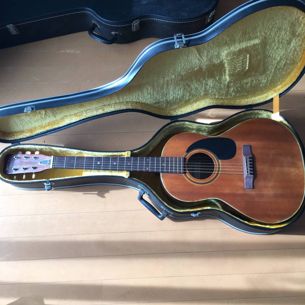 モラレス UM850C guitar zen-on ニューヨーカー Morales Page ＞ 人気 