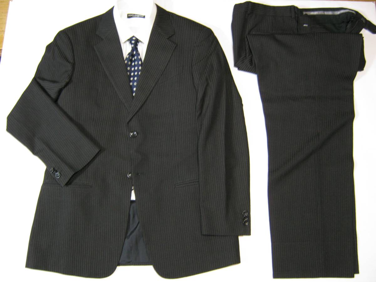 ARMANI EMPORIO ジョルジオ イタリアンファッションの帝王 ・ ARMANI 