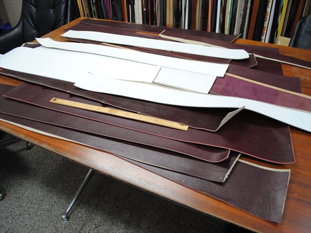 アパレル使用！牛革ハギレ　裏地付き　白　ワイン(ボルドー)　2.1～2.5ｍｍ　3