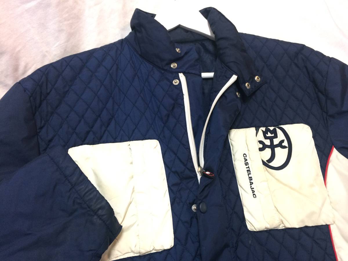 カステルバジャック　キルティング加工　ロゴ入り　ナイロン　中綿　ジャケット　切り替え