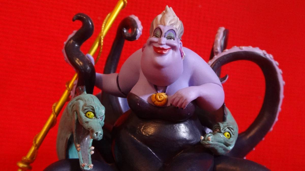 高品質，セール 本体のみ品 KINGDOM HEARTS/キングダムハーツ フォーメーションアーツVol.3 アースラ チェスピース(キングダムハーツ)｜売買されたオークション情報、yahooの商品情報をアーカイブ公開 - オークフ キングダムハーツ