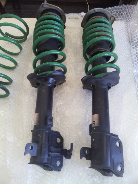YRV純正ショック・ダウンサスペンションセット！ ！ 