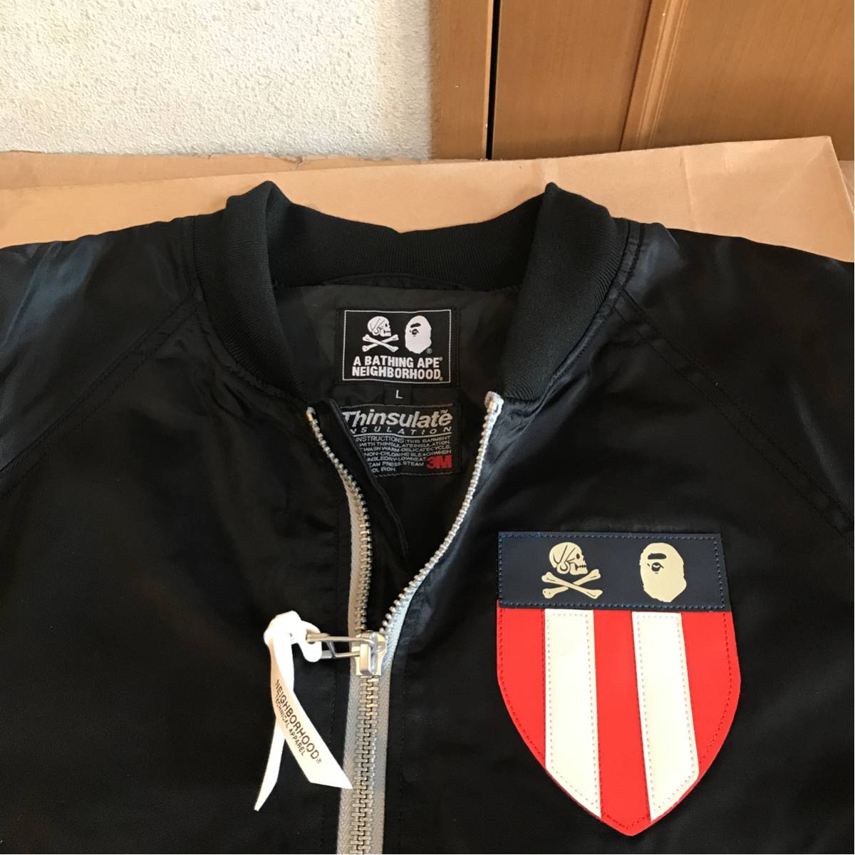 ほぼ未使用品 エイプ×ネイバーフッドコラボ バックスカルボーン MA1フライトジャケットブラックL
