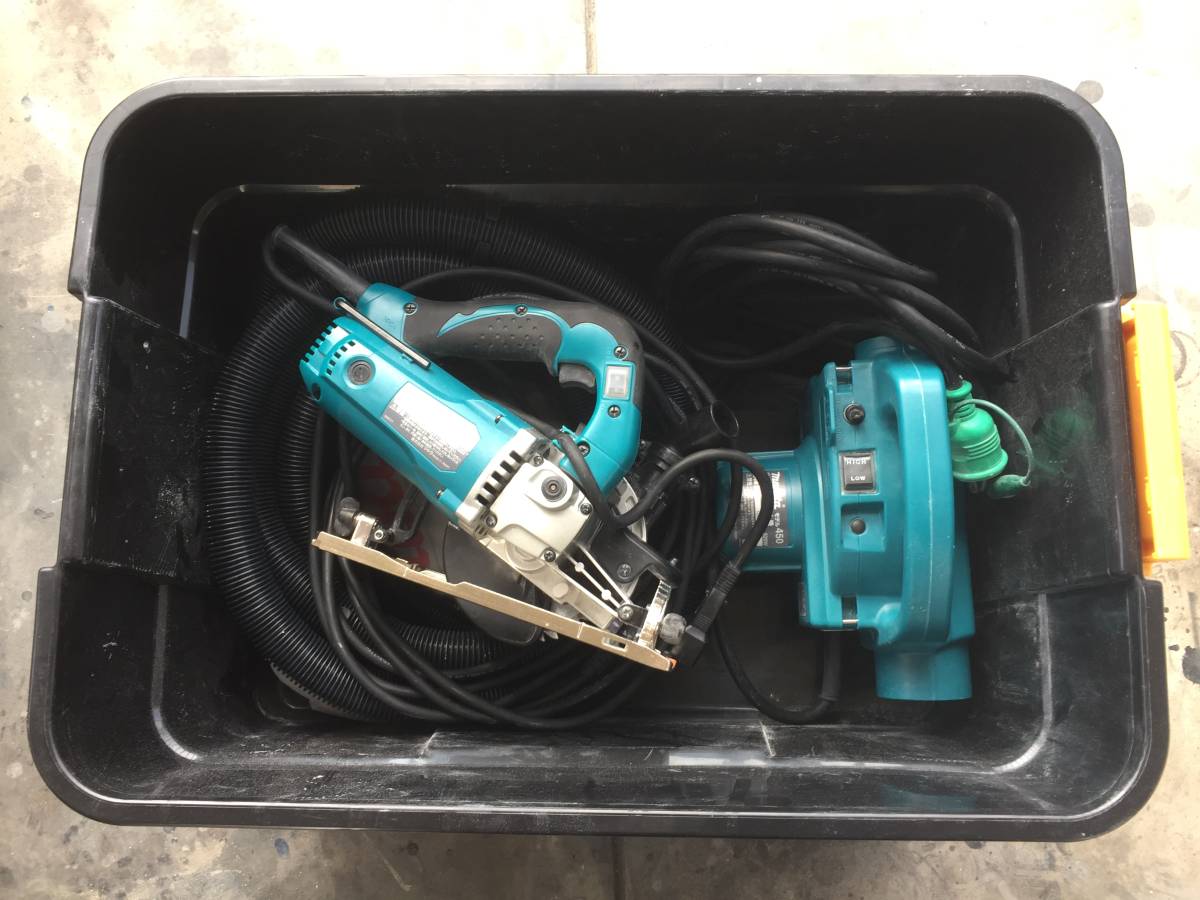 マキタ防塵丸ノコフルセット2回使用中古良品