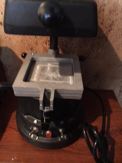 ☆美品☆キーストン社　バキュームアダプター　☆歯科☆技工☆吸引型マウスガード成型器