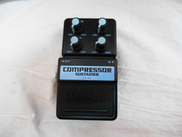 □YAMAHA ヤマハ ギター コンパクト エフェクター CS-100 COMPRESSOR