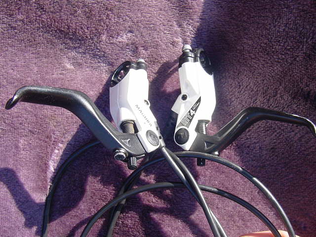 MAGURA MT-4 前後セット