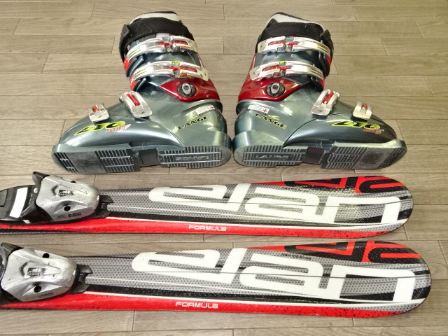 ☆elan ジュニアスキーセット 板130/靴24 スキー 板 130cm」の人気商品