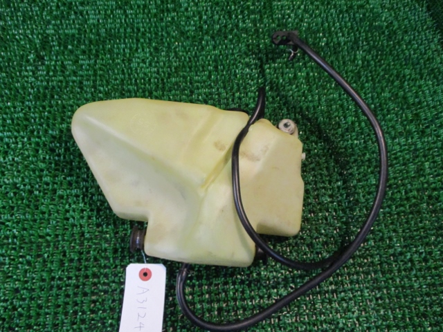ヤマハ RZ250 RZ350 4L3 4U0 純正 オイルタンク 割れ欠け無し レストア