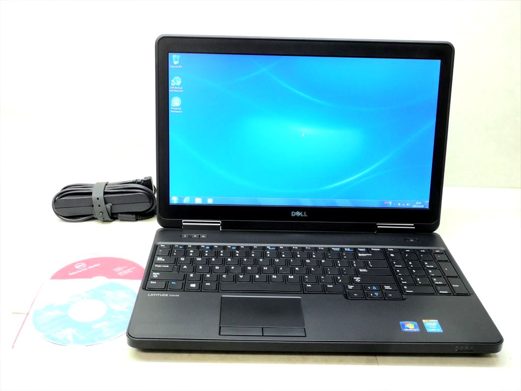 ☆美品☆英語OS.英語キーボード☆第4世代☆DELL Latitude E5540☆Core i5 2.00GHz/4GB/320GB/Sマルチ/無線/DtoD領域☆