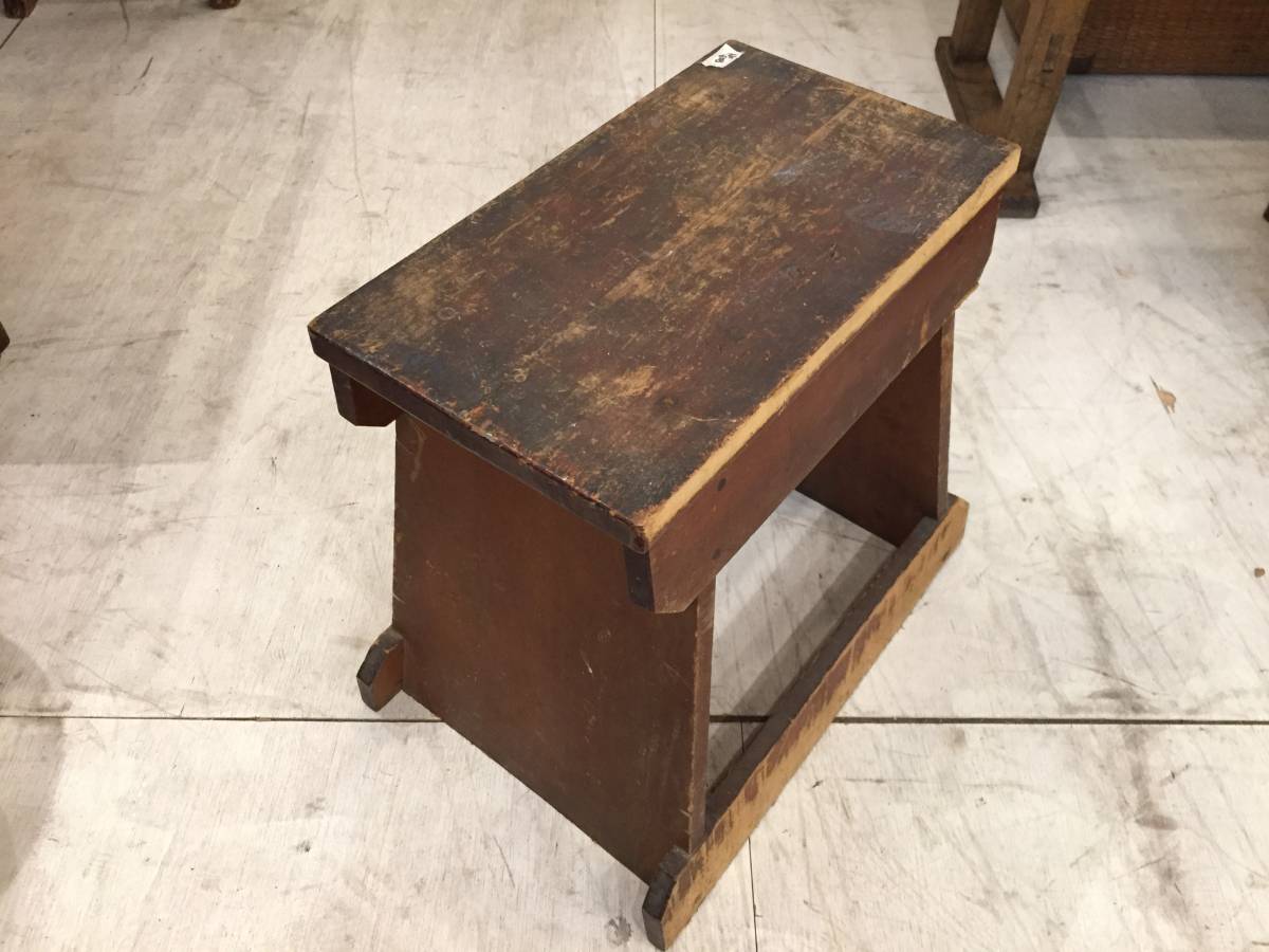 あたらしくて懐かしい。踏み台スツール（スツール⁄収納ベンチ 608