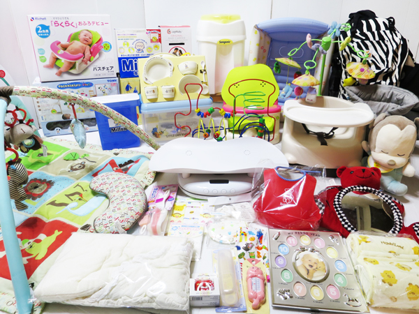 大量★豪華出産準備セット/ベビーカー/チャイルドシート/電動スウイングラック/バウンサー/だっこひも/体重計/ほか新品多数！！_3