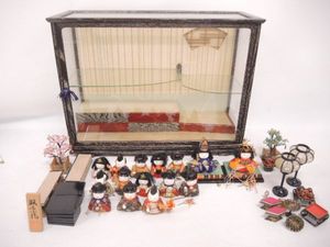 雛人形 15人のYahoo!オークション(旧ヤフオク!)の相場・価格を見る 