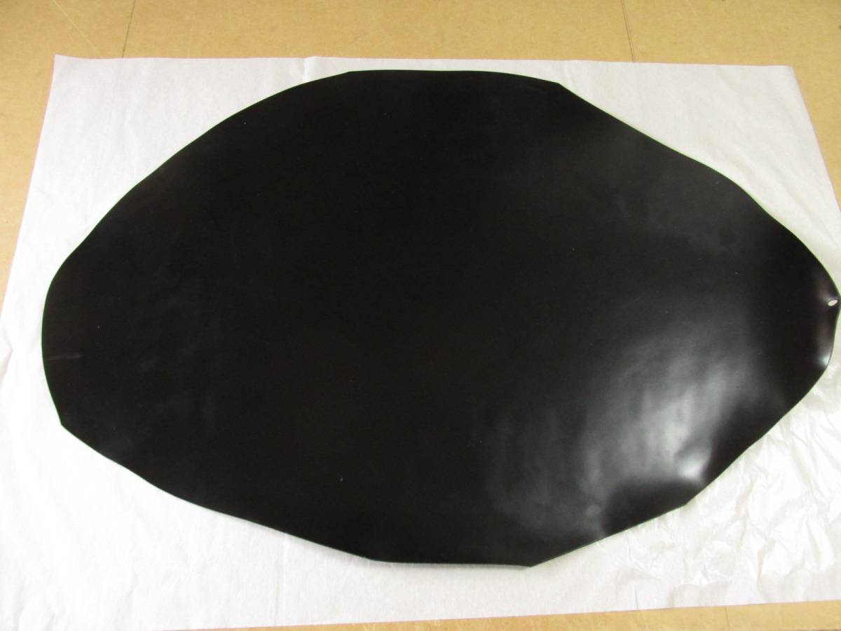 C011902■馬ヌメコードバン■ブラック■1～1.4mm26dm2